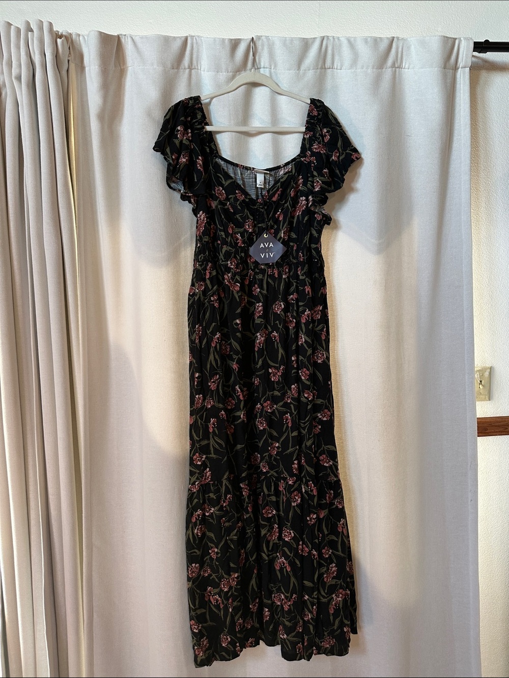 Ava & Viv Floral Black and Mauve Dress 1X